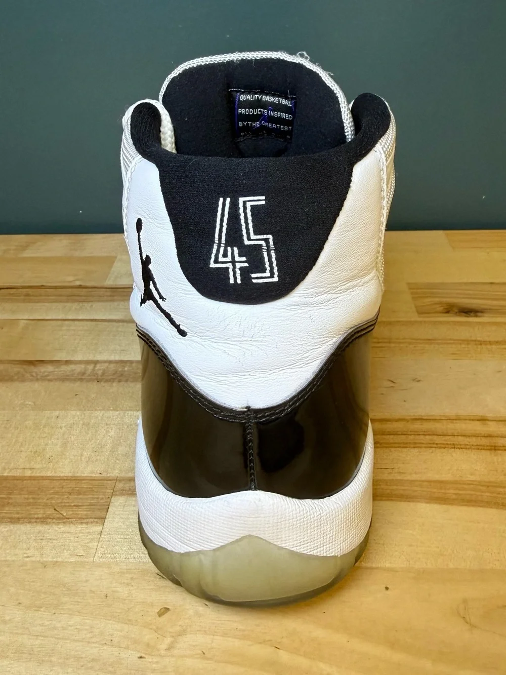 Air Jordan 11 Retro “Concord” Sneakers